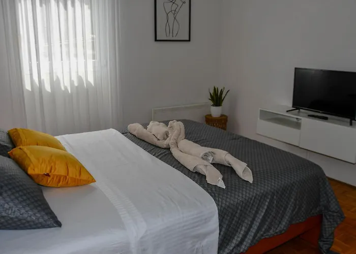 Apartman Neda Pula,Near The Beach,Free Parking And Wi-Fi