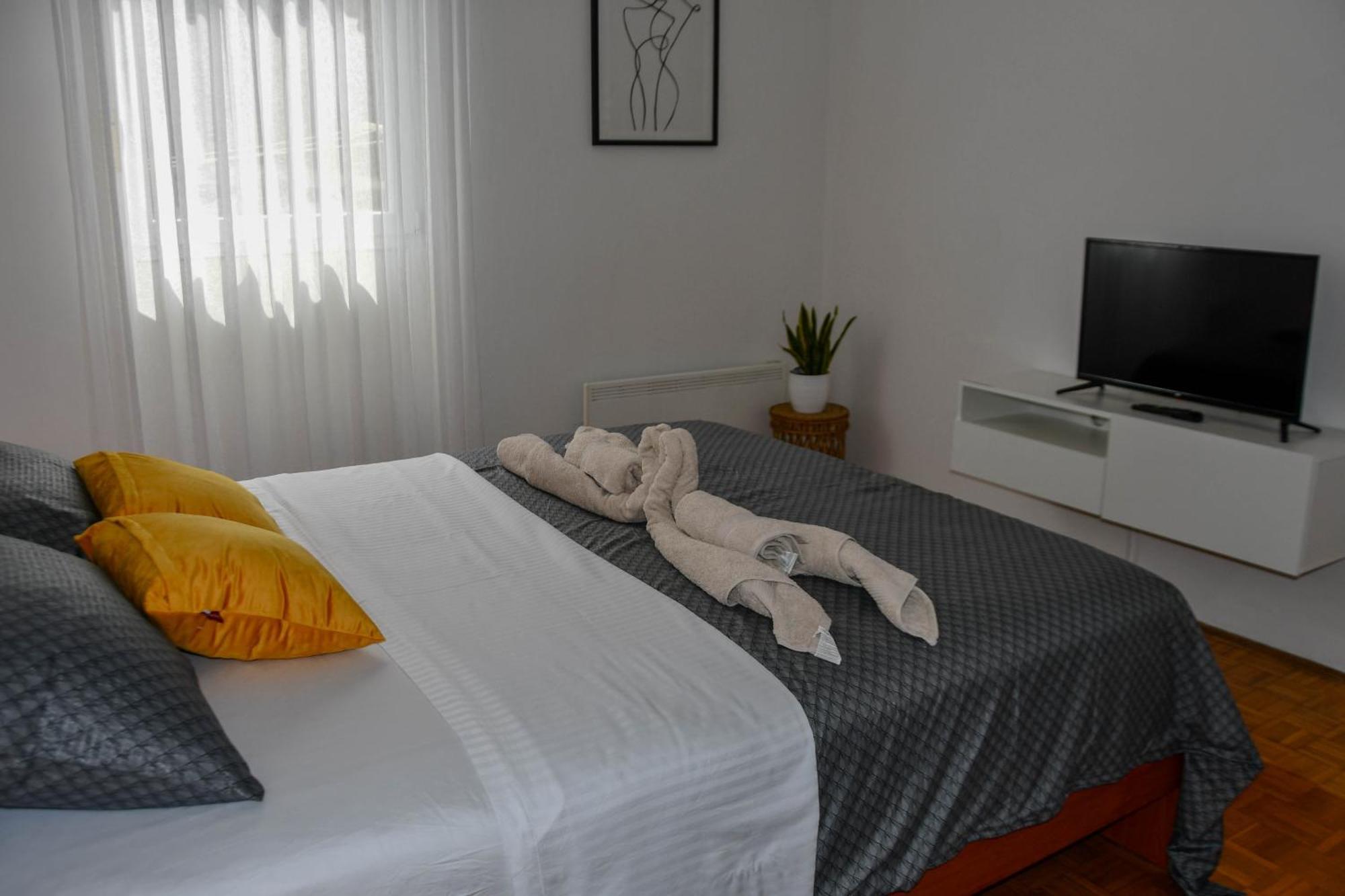 Apartman Neda Pula,near The Beach,free Parking And Wi-fi *